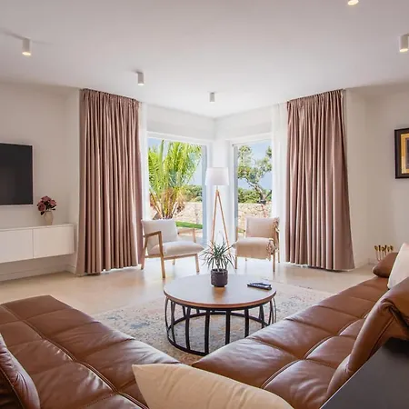 Pet Friendly In Mandre